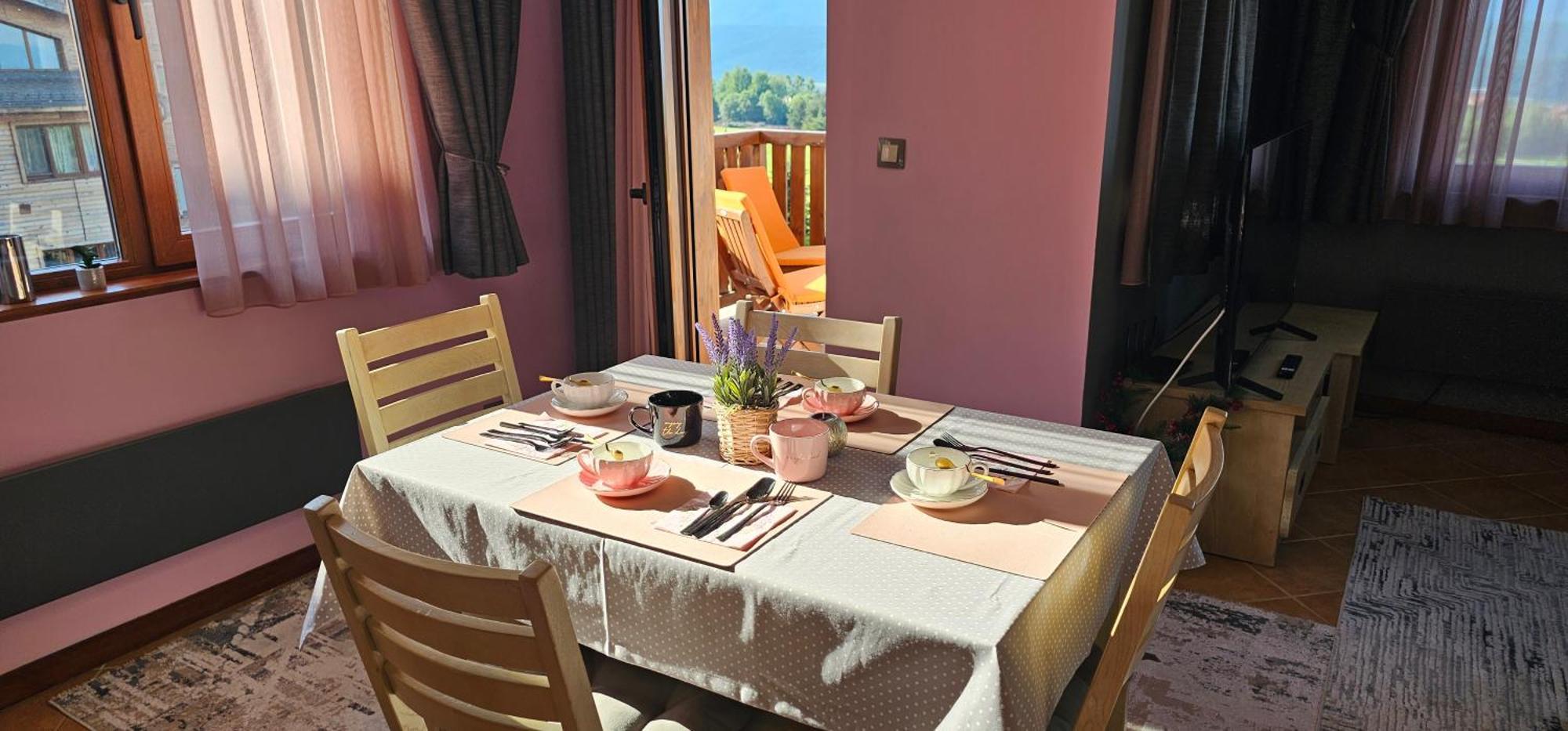 Green Peaks Suite In Pirin Golf & County Club Razlog Exteriér fotografie