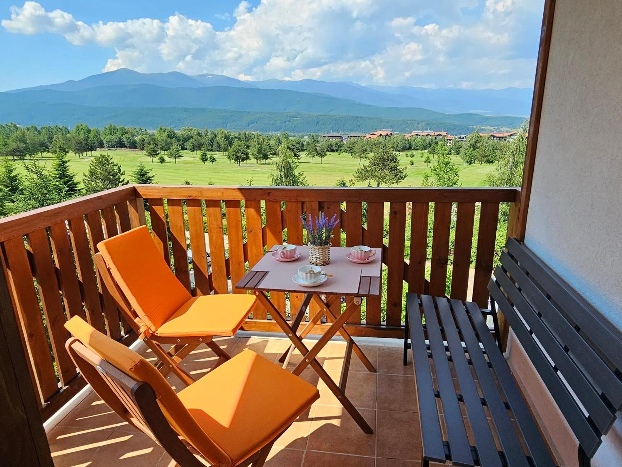 Green Peaks Suite In Pirin Golf & County Club Razlog Exteriér fotografie